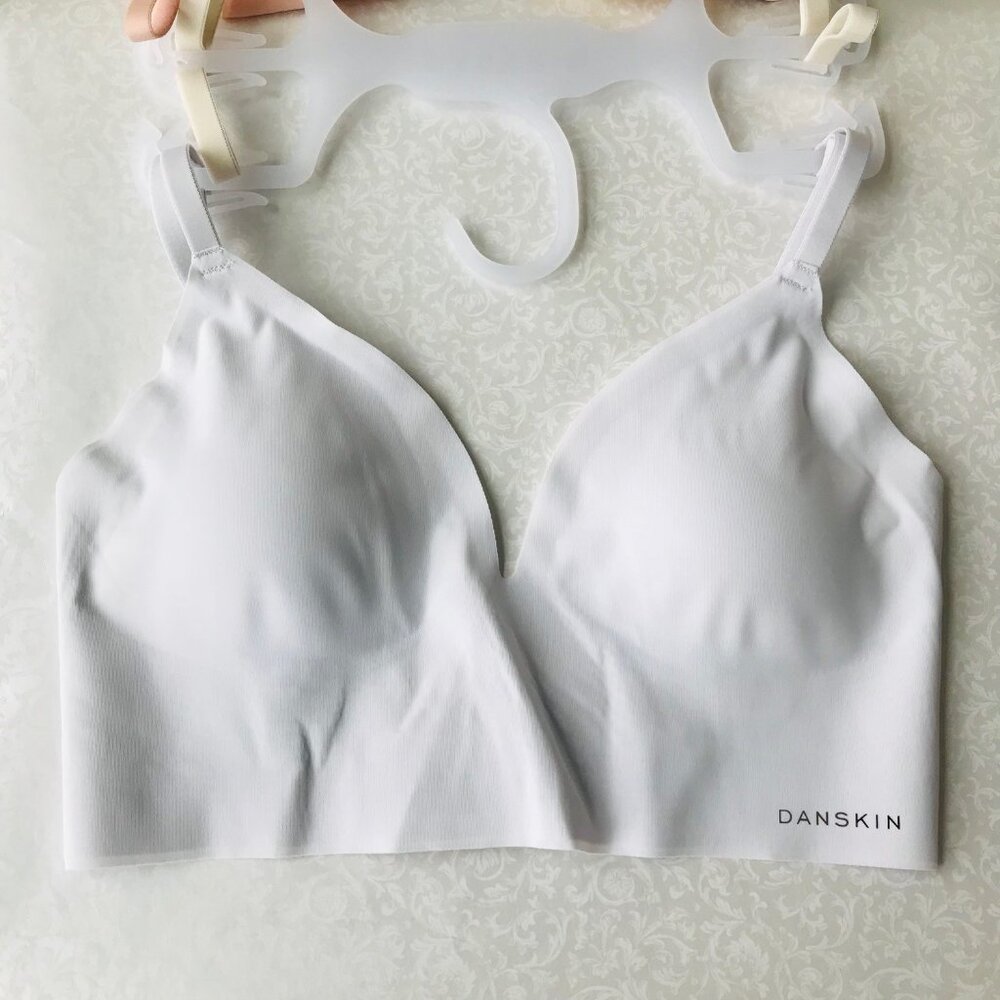 Danskin Targeted Support Wireless BRAS, Removable Pads,  Back Closure 3-Pack - Picture 4 of 7
